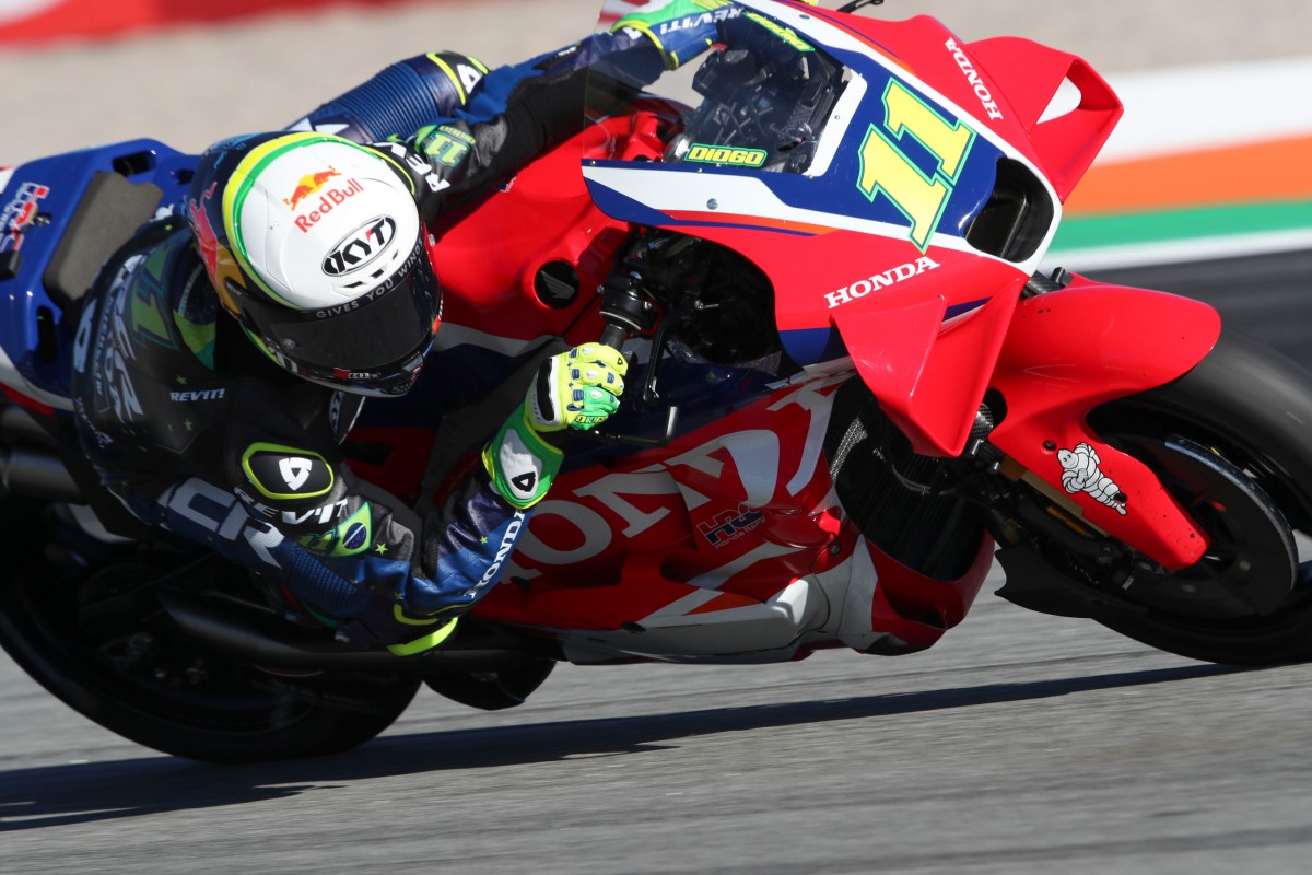 Диого Морейра на LCR Honda RC213V на тестах IRTA MotoGP в Валенсии