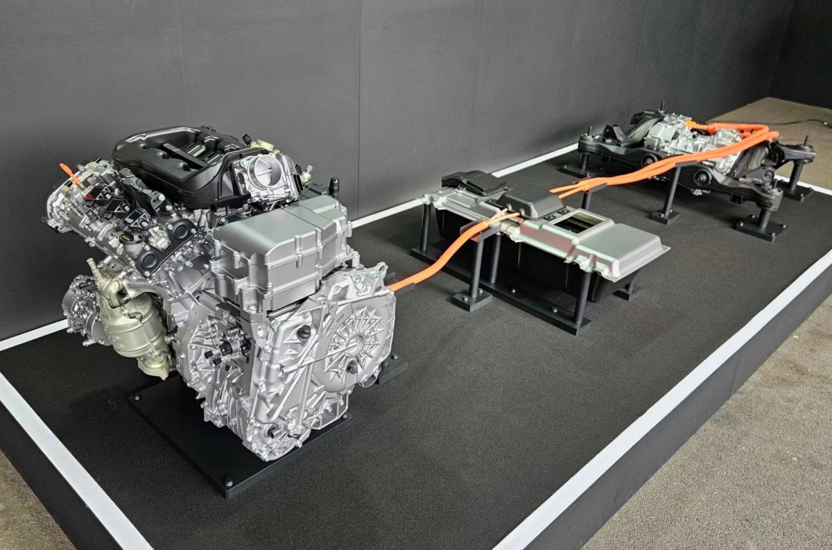 Новая платформа Honda V6 для гибридных систем Next Generation Large-size Hybrid
