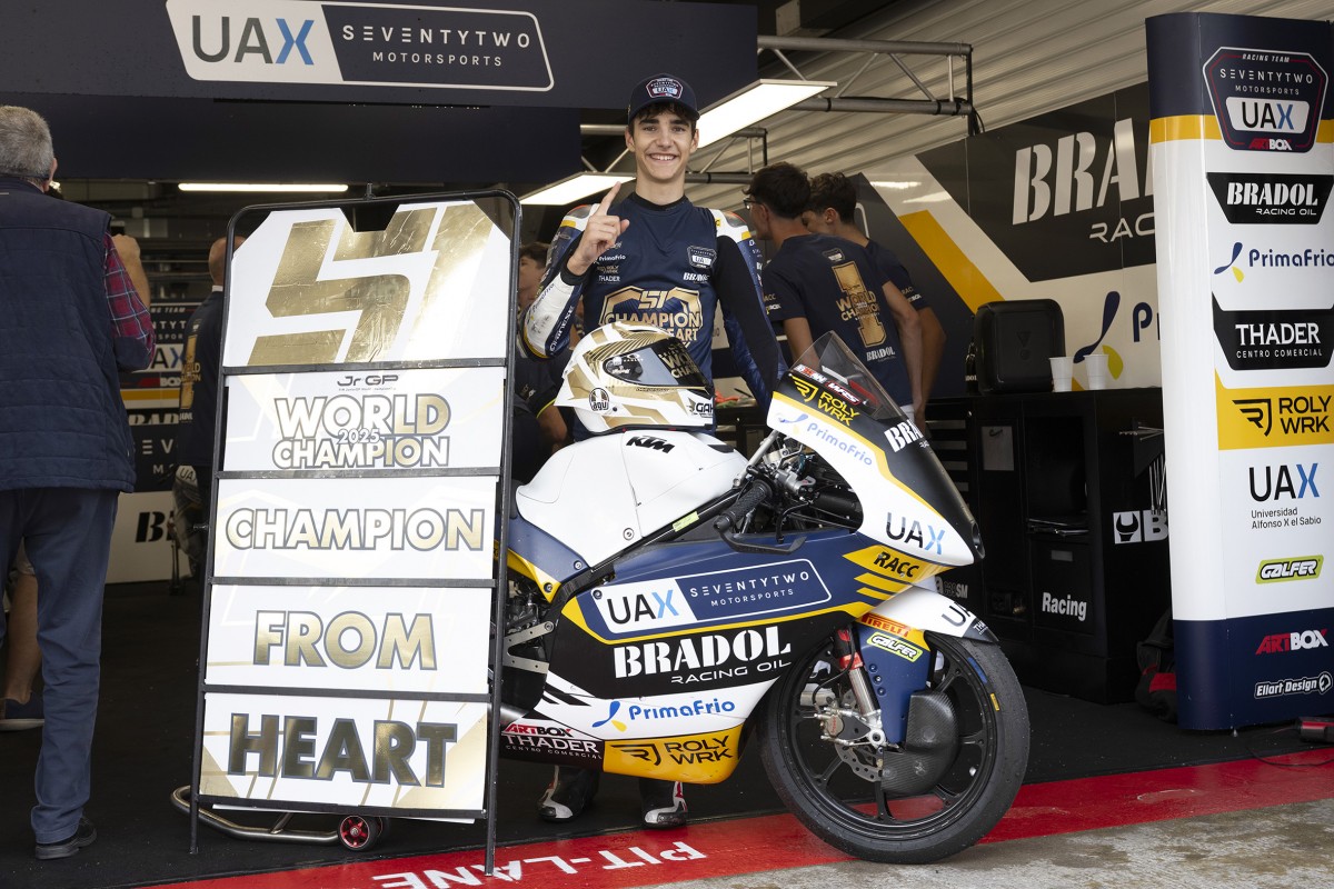 Бриан Уриарте, чемпион FIM JuniorGP 2025