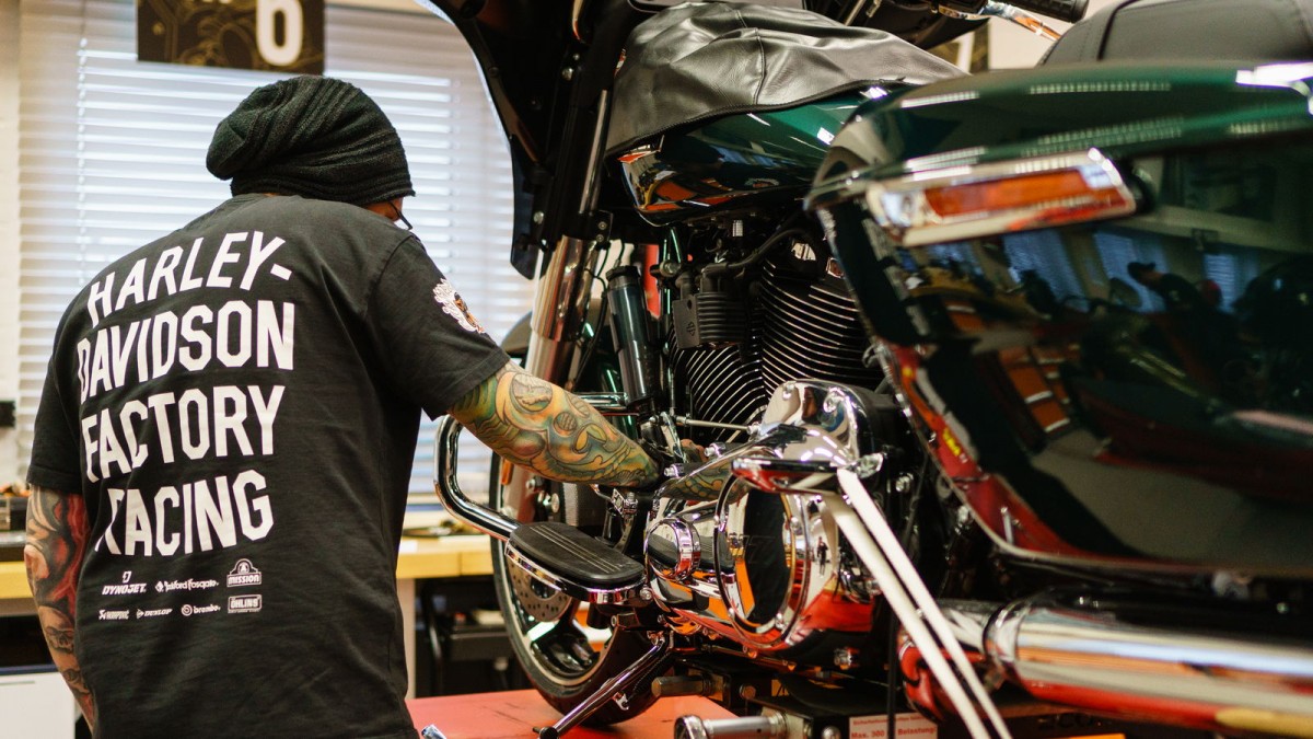 Брайен Никет