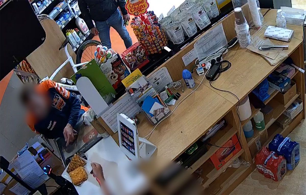 Вора опознали через камеры наблюдения