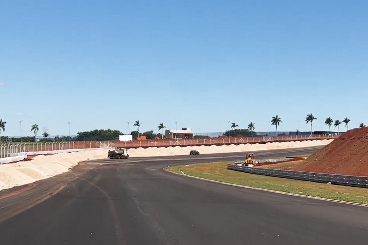 Реконструкция автодрома имени Айртона Сенны идет полным ходом