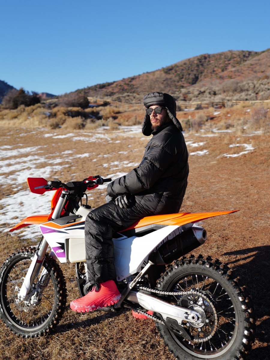 Льюис Хэмилтон на KTM XC-F 250