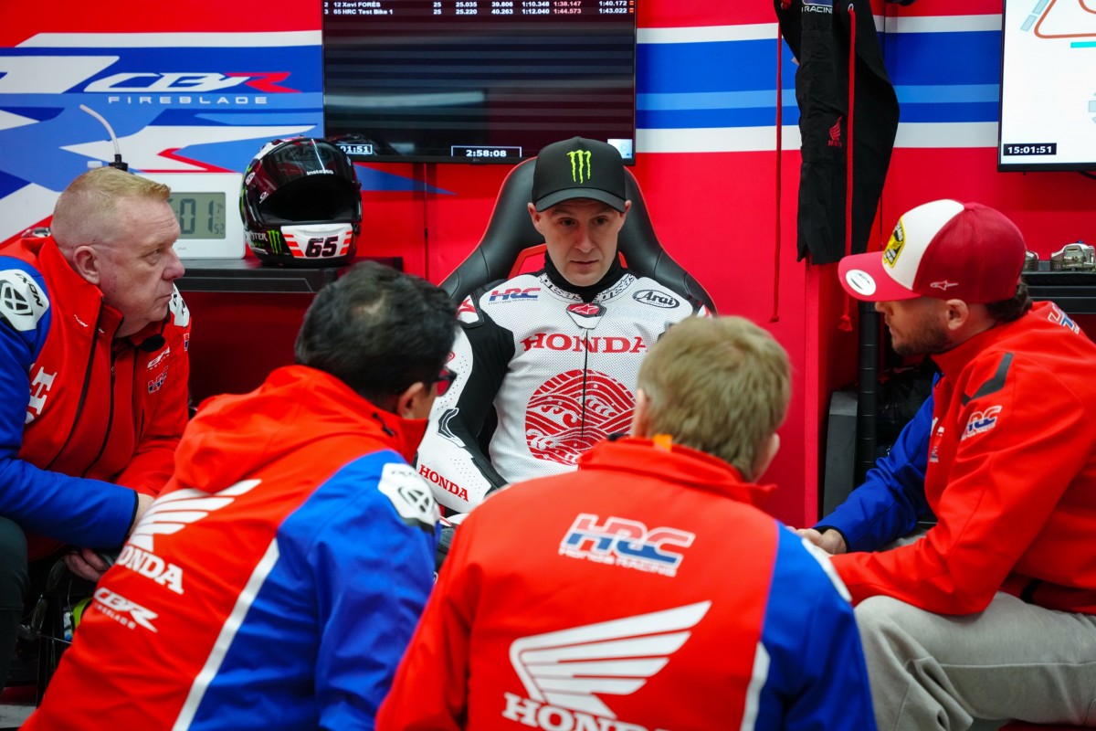 Джонатан Рэй в роли тест-пилот Team Honda HRC WorldSBK