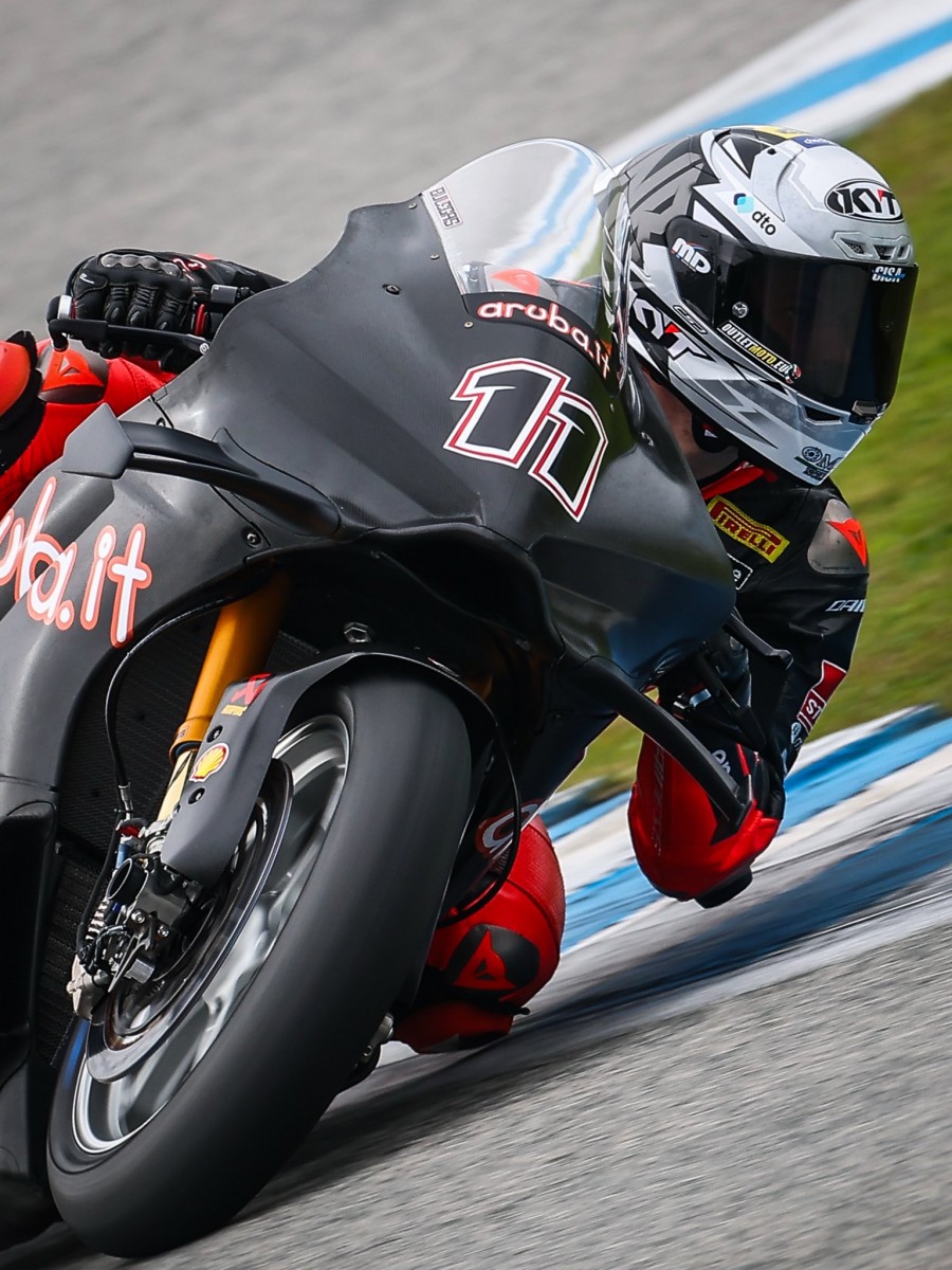 Николо Булега возглавил тесты WSBK в Хересе