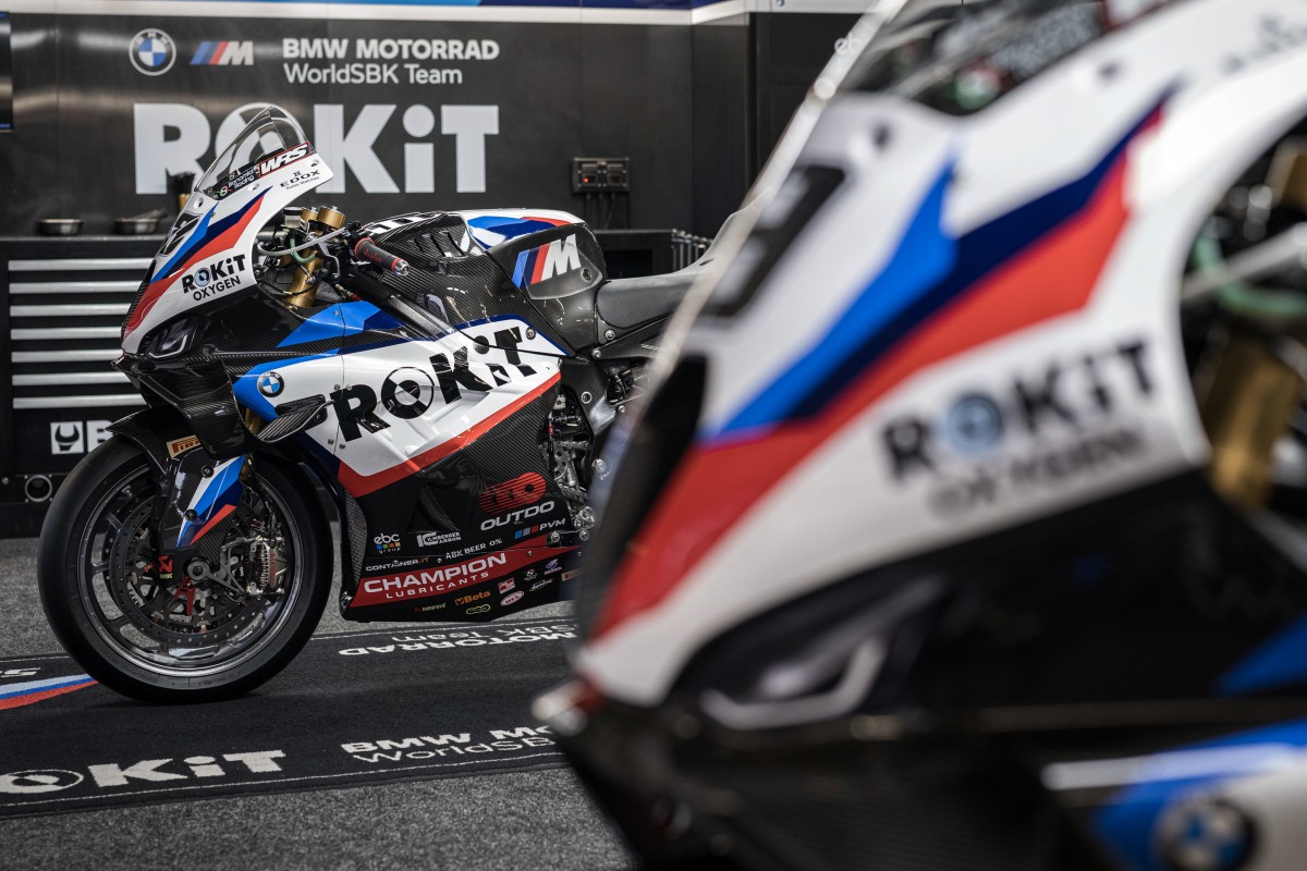BMW M 1000 RR заводской команды BMW Motorrad Motorsport в WorldSBK