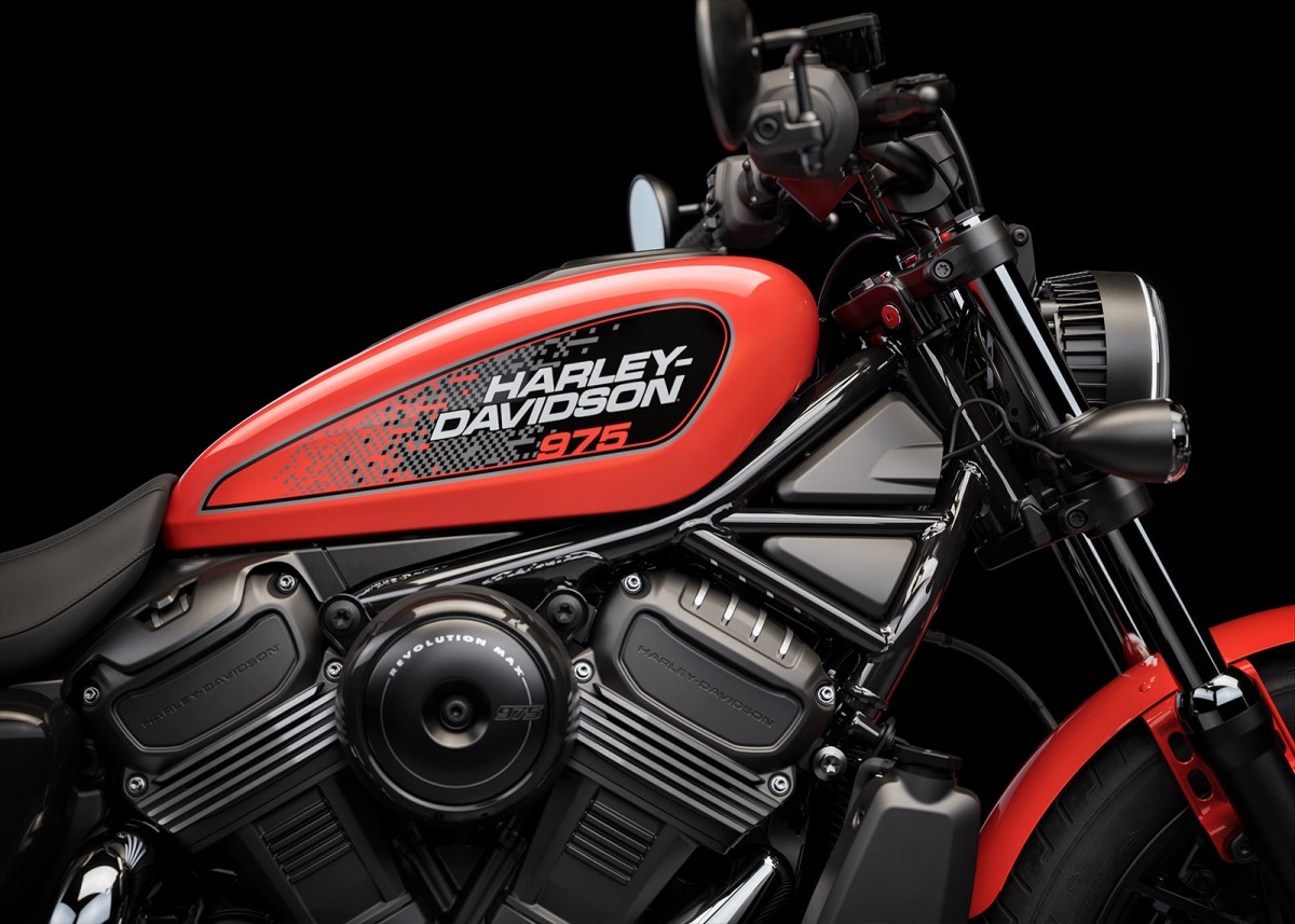 Harley-Davidson Nightster с двигателем Revolution Max 975T