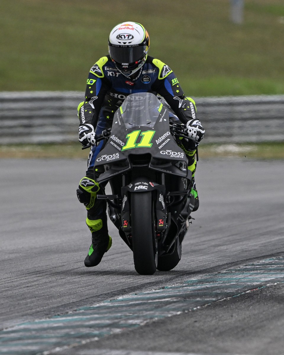 Новый аэродинамический обвес на Honda RC213V команды LCR под управлением Диого Морейры