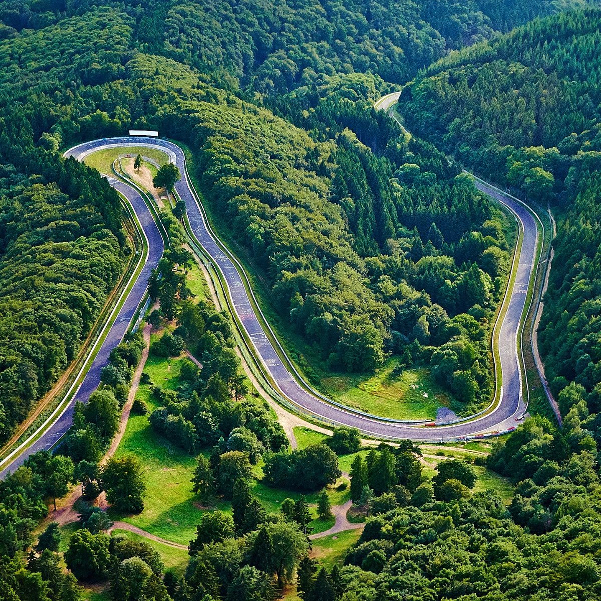 Nordschleife - знаменитая Северная Петля Nurburgring