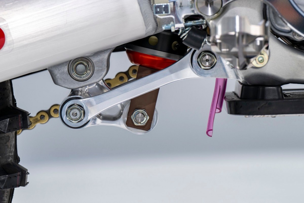 Honda Pro-Link под амортизатор KYB на Honda CRF450RWE (2026/27)