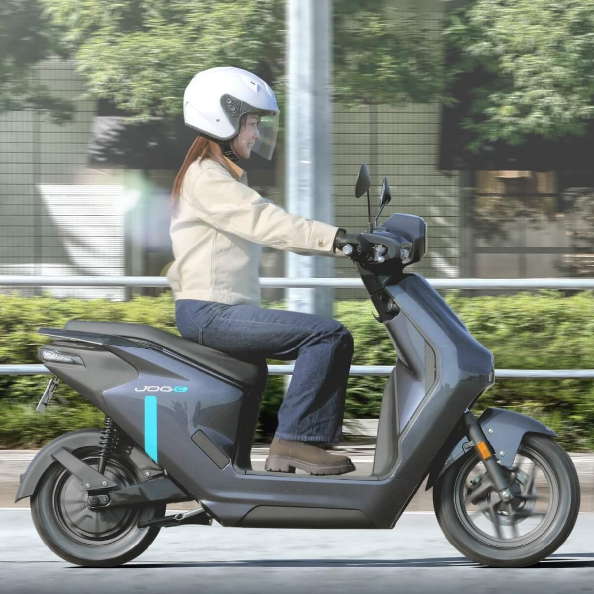 Yamaha JOG E: электроскутер стоимость в $1000