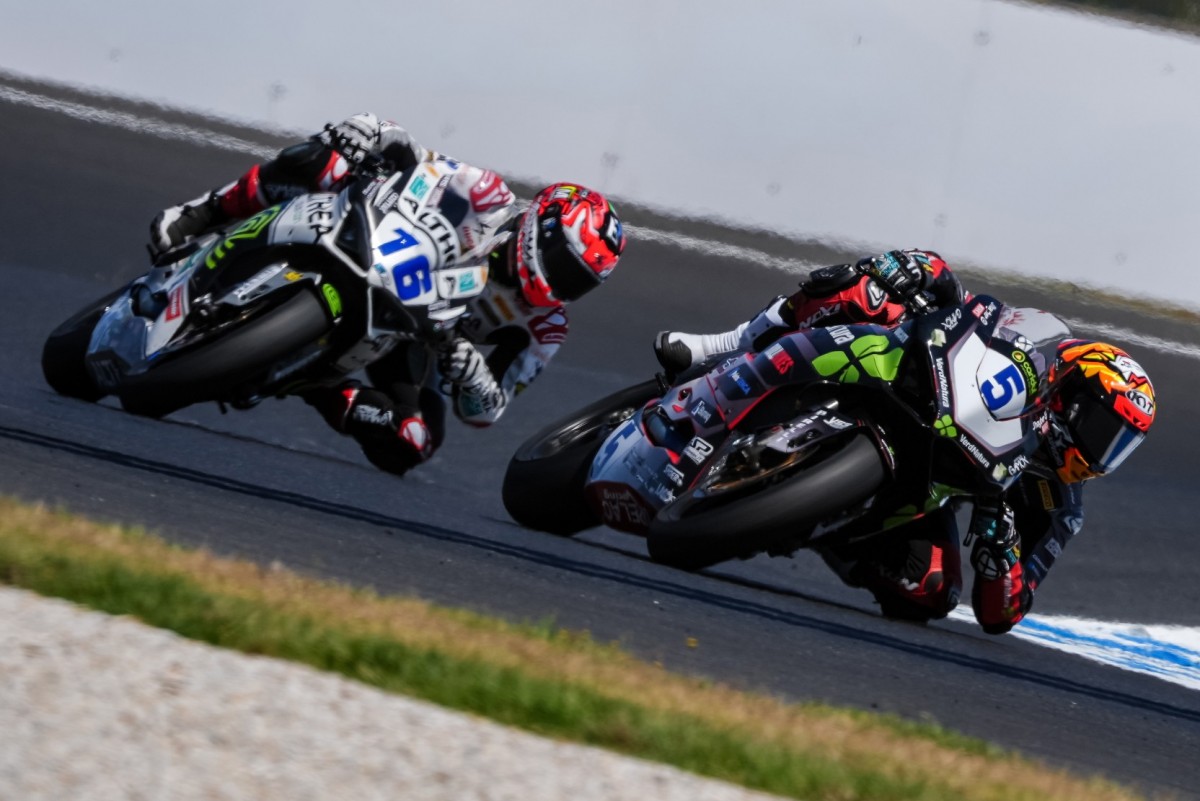 Ducati V2 на тестах в Австралии