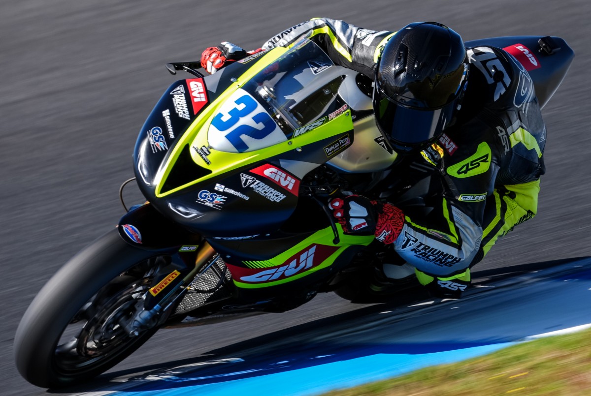 Оли Бейлисс, Triumph 765 RS