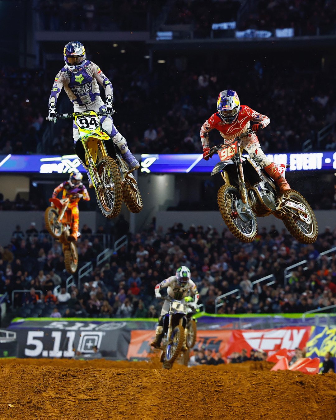 Дуэль с Кеном Рокценом за победу в Арлингтоне