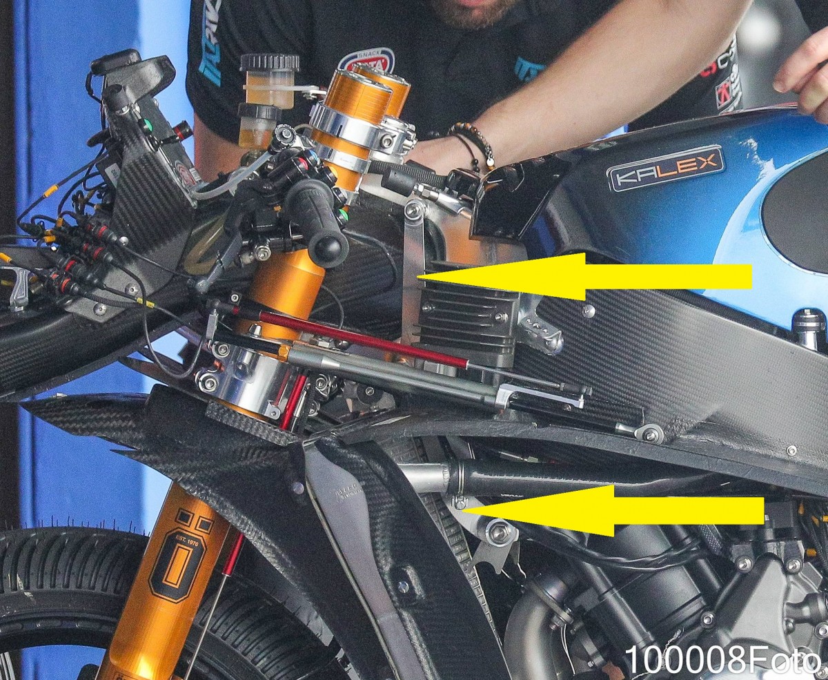 Дополнительный элемент жесткости шасси Kalex команды Italtrans Moto2