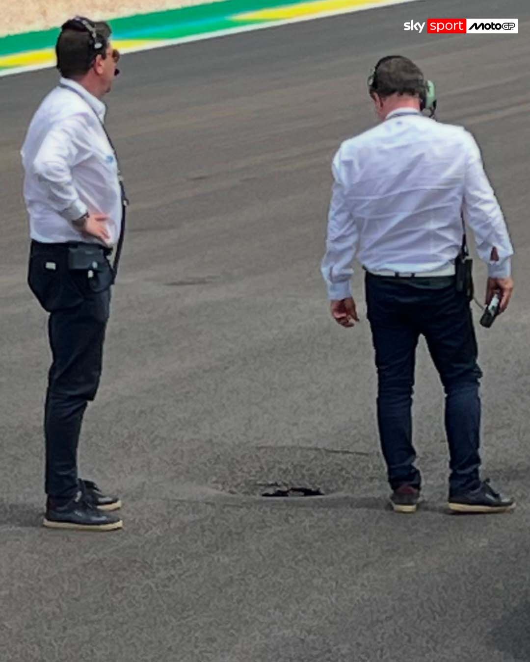 Провал в асфальте появился после квалификации MotoGP