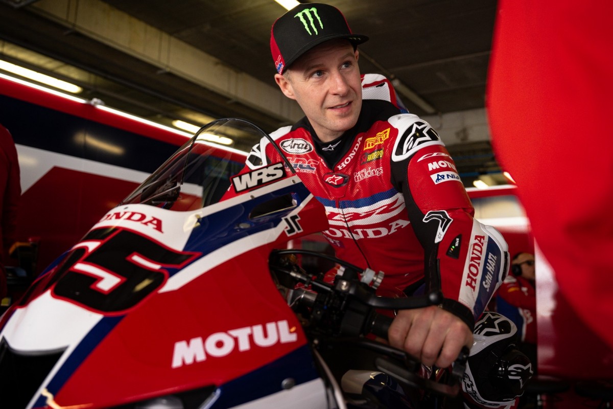 Джонатан Рэй в роли тест-пилот Team Honda HRC WorldSBK