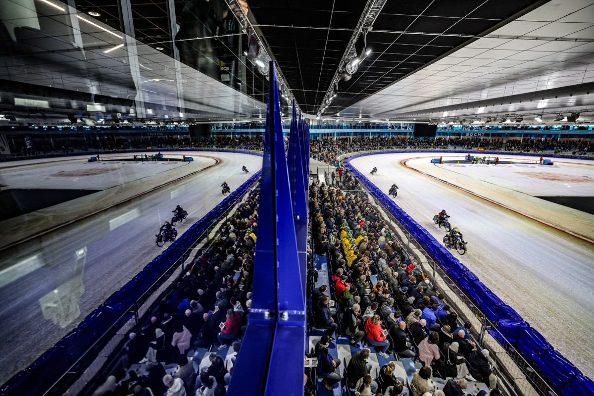 Мотогонки на льду в Хееренвене