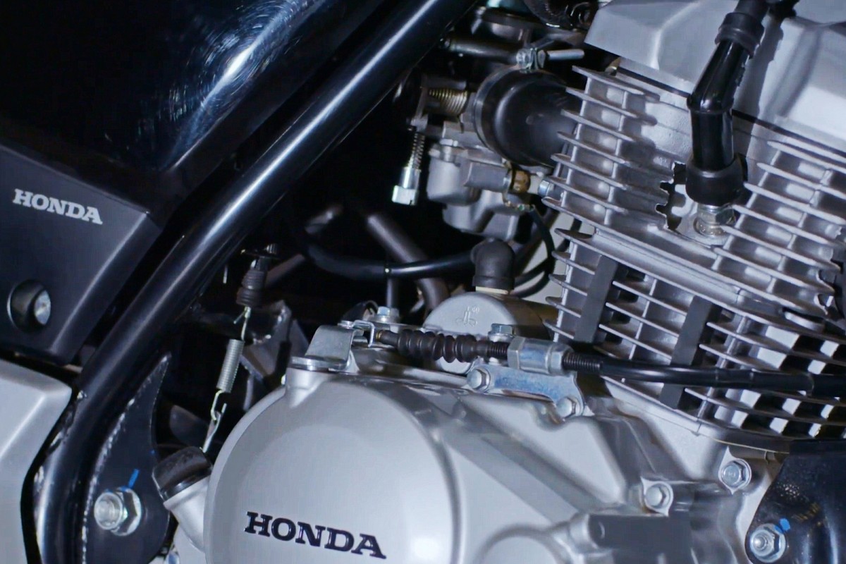 Карбюраторный двигатель Honda Shadow 150