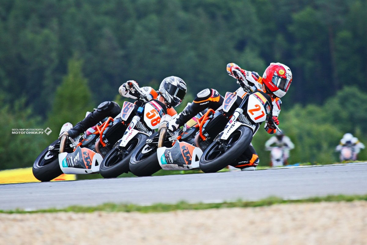 KTM 690 Duke на World Superbike в Брно