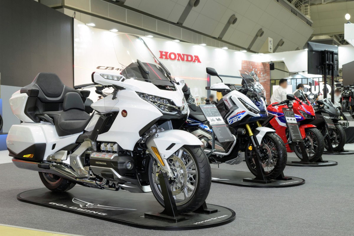 Разные мотоциклы комплектуются разными типами вилок