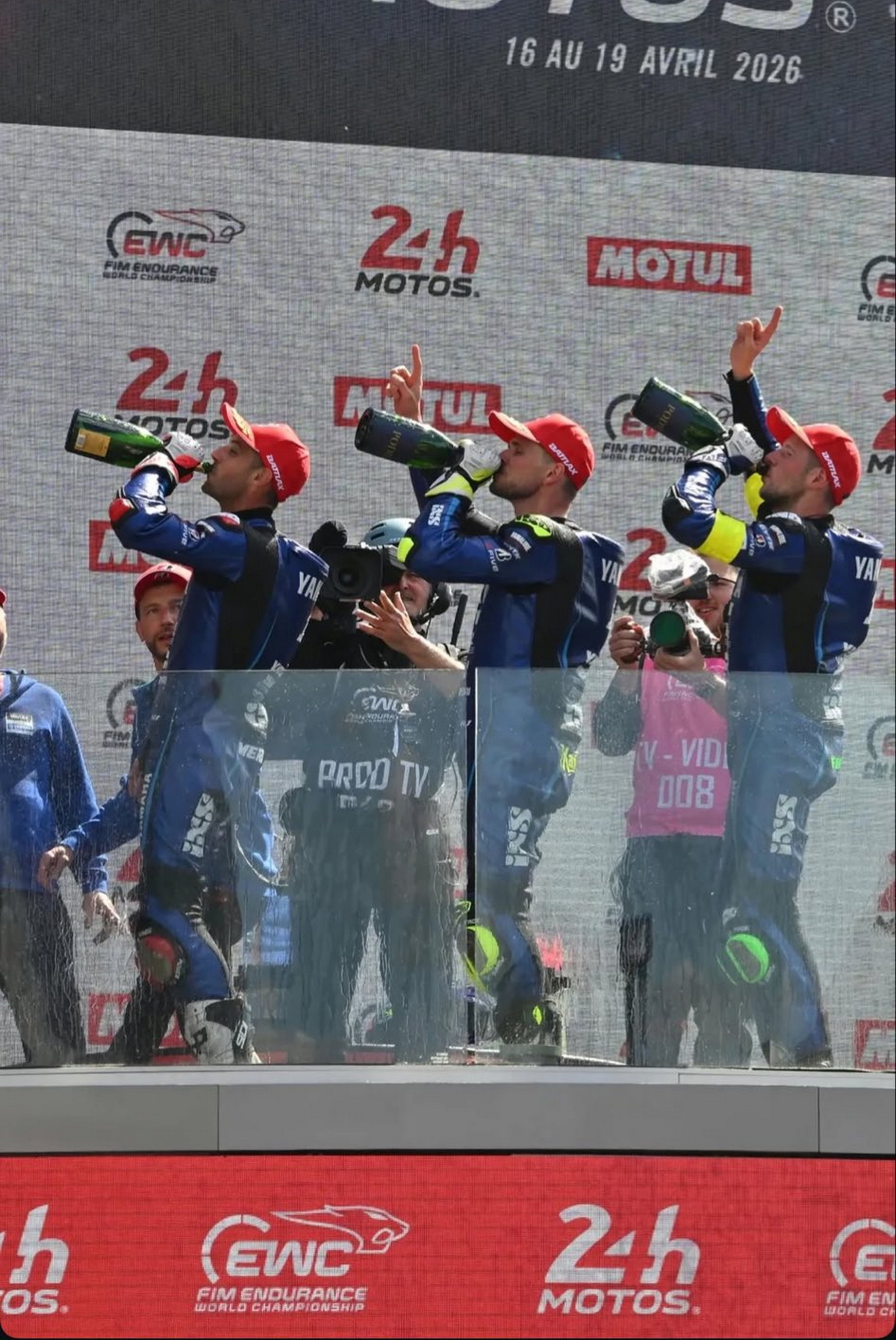 YART Yamaha выигрывает 24 часа Ле-Мана