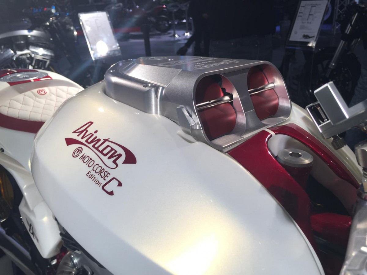 Необычный воздухозаборник Avinton