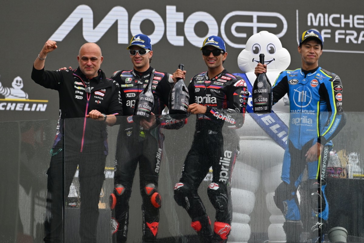 Aprilia оккупирует подиум MotoGP впервые в истории