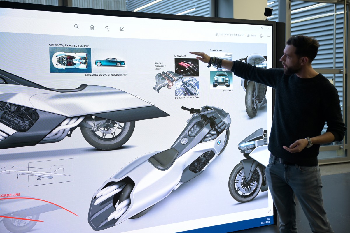 Дизайнеры трудятся над BMW Motorrad Vision K18