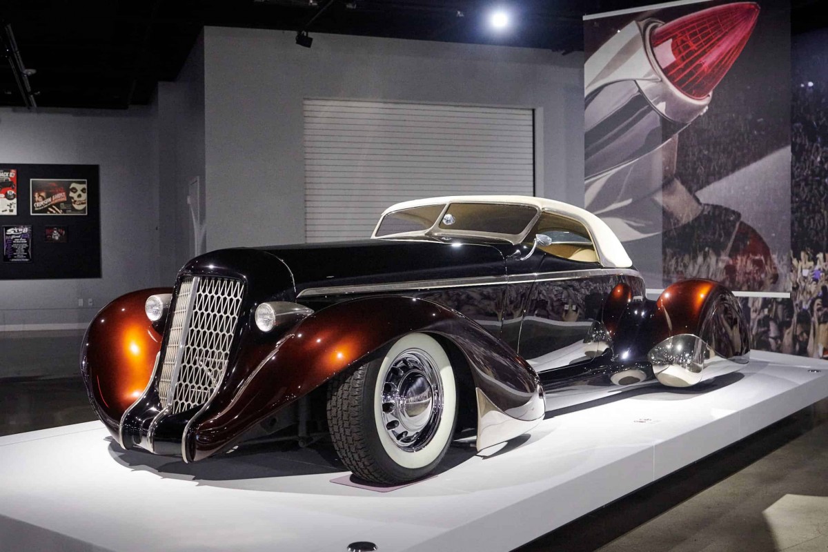 Источник вдохновения: Auburn 852 SC Boattail Speedster 1936 Джеймса Хэтфилда