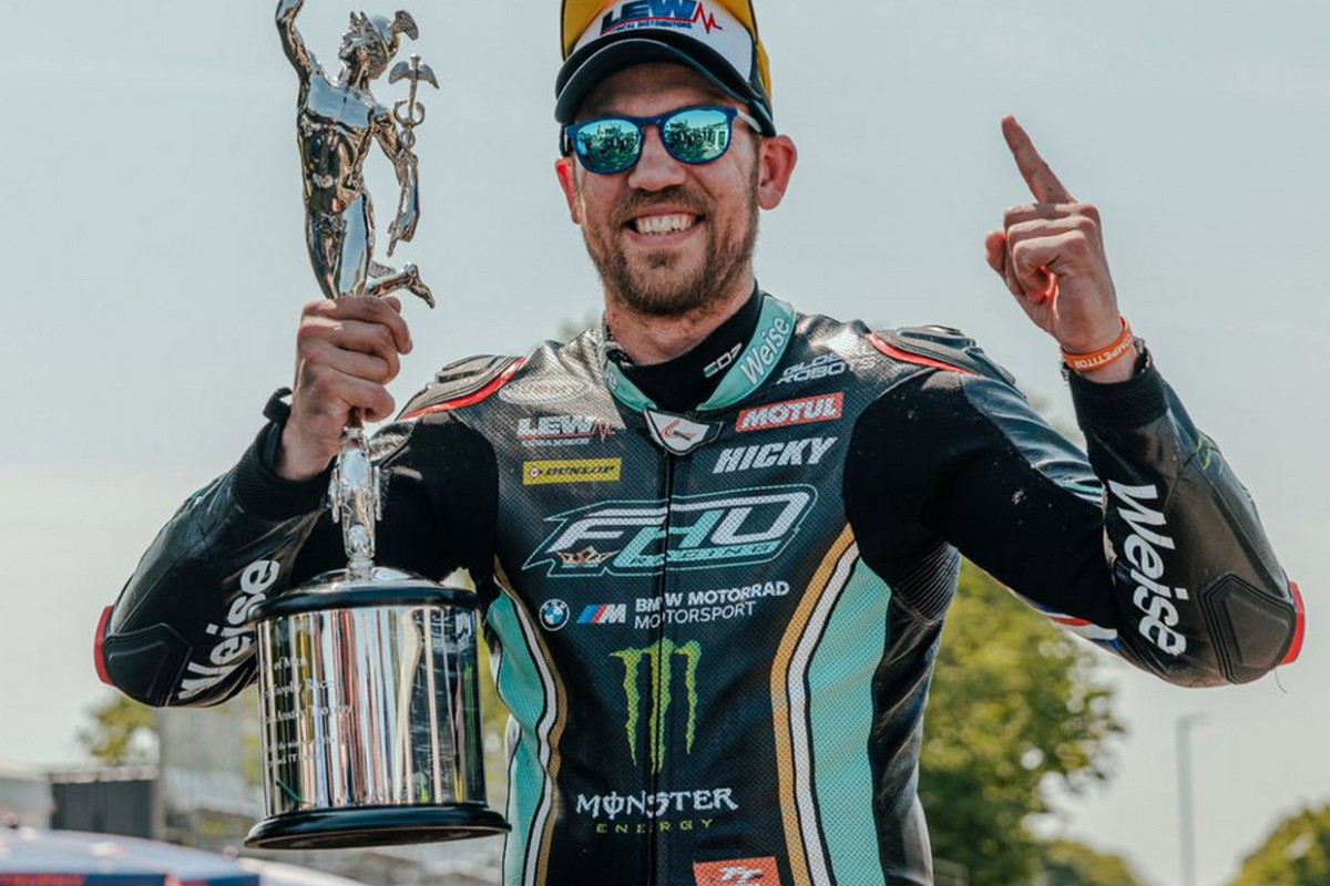 Обладатель рекорда скорости Isle of Man TT Питер Хикман