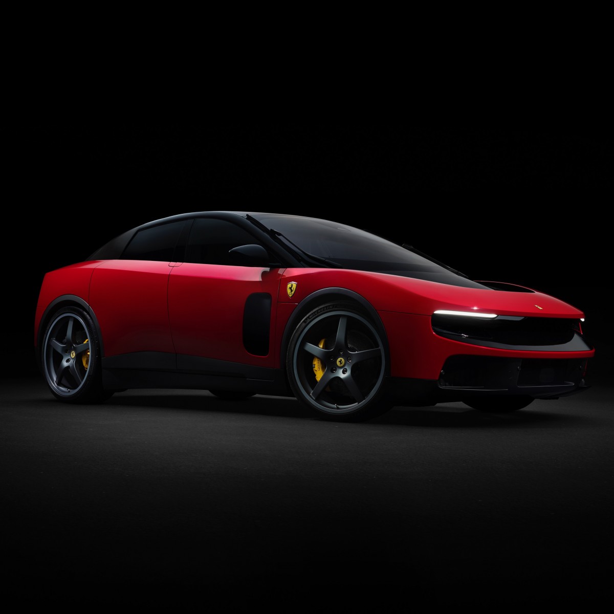 Ferrari Luce