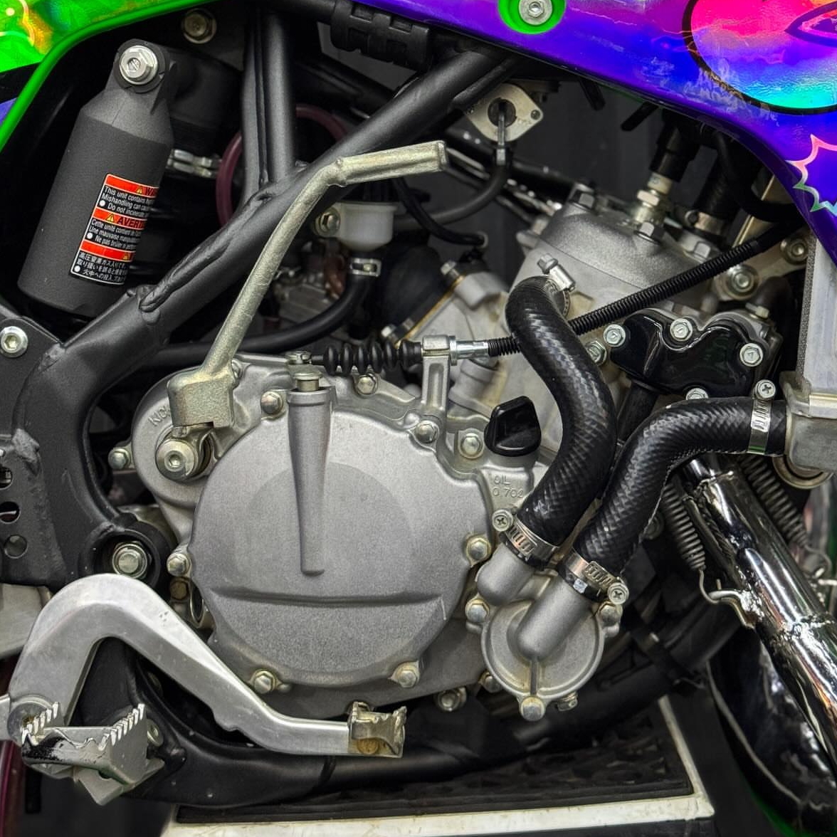 Двигатель Kawasaki KX112 с карбюратором