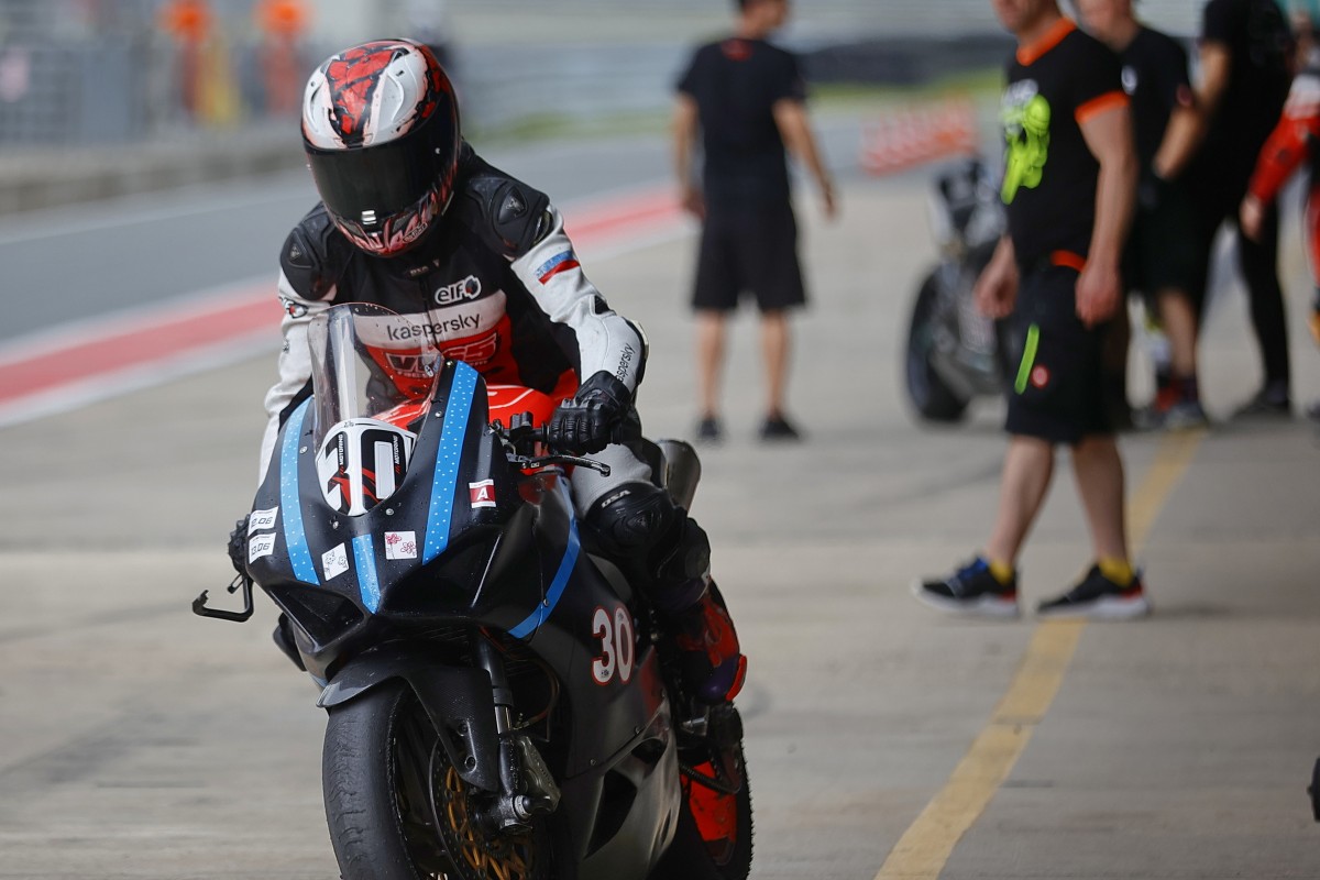 Анастасия Белякова, VL65 на Ducati V2