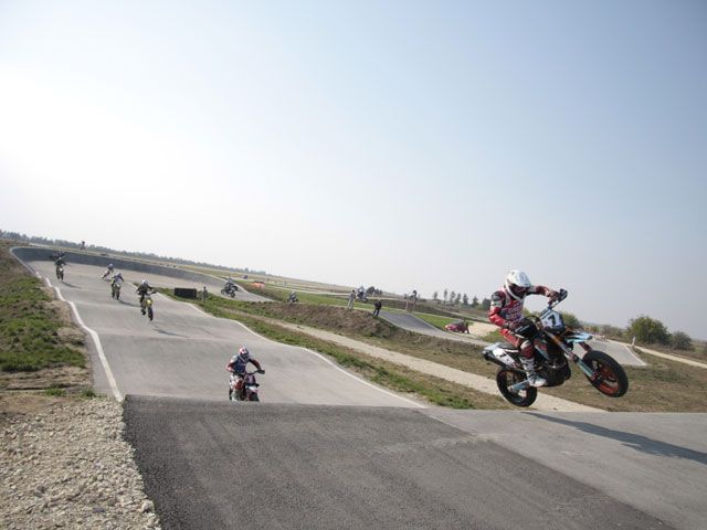 Трасса для супермото в болгарском Плевене для чемпионата мира FIM Supermoto S1