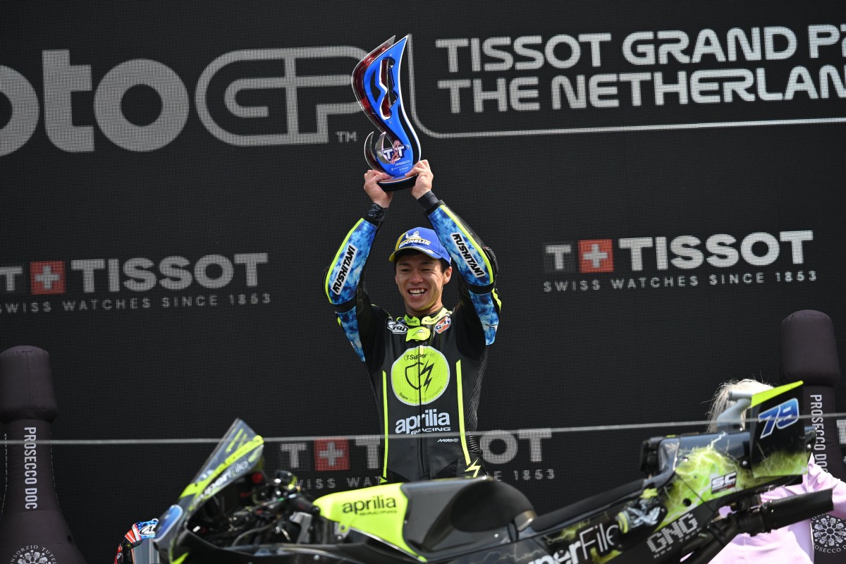 Аи Огура, победитель Гран-При Нидерландов MotoGP 2026