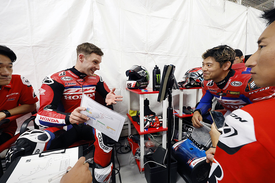 Honda HRC Factory Team - команда ветеранов мирового мотоспорта