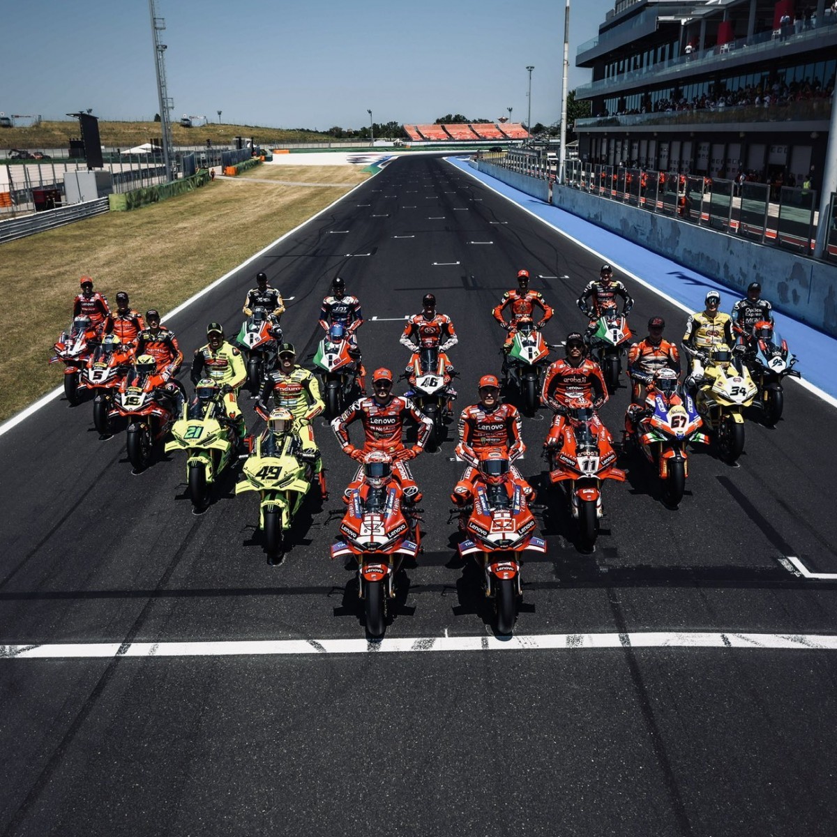 Легенды Ducati в ежегодной гонке Race of Champions 2026, Misano World Circuit