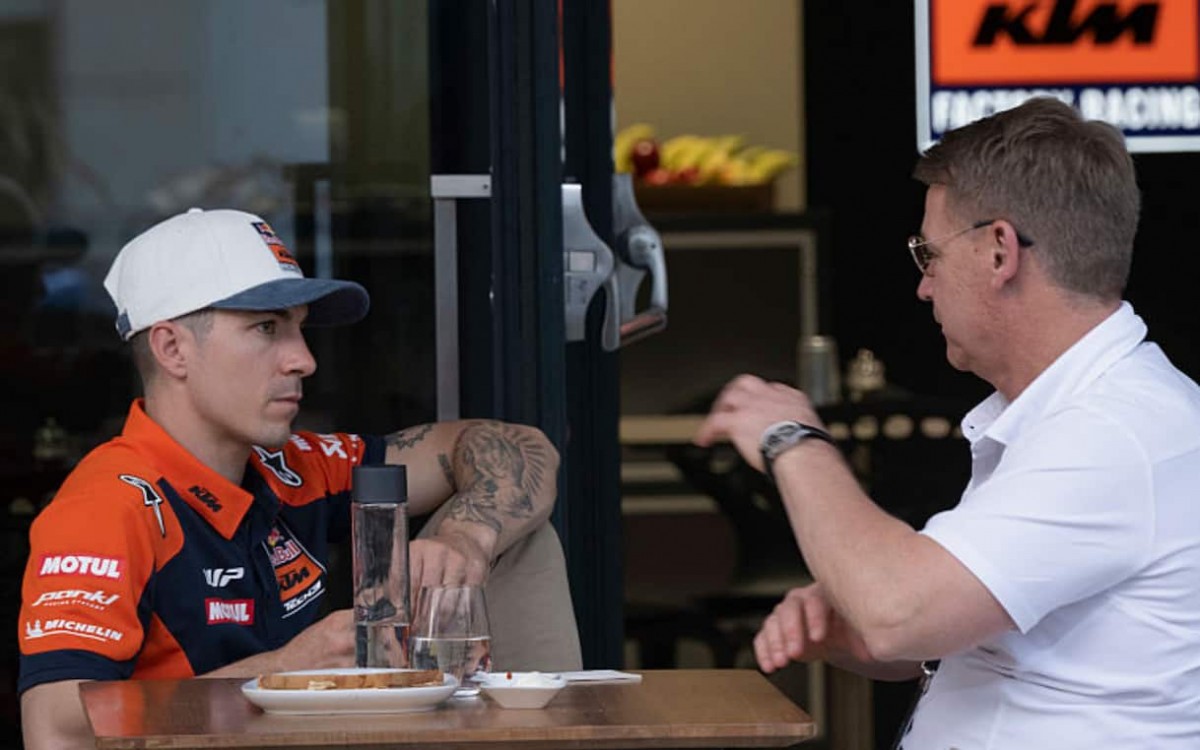 Маверик Виньялес внезапно утратил доверие KTM после интервью для испанских СМИ