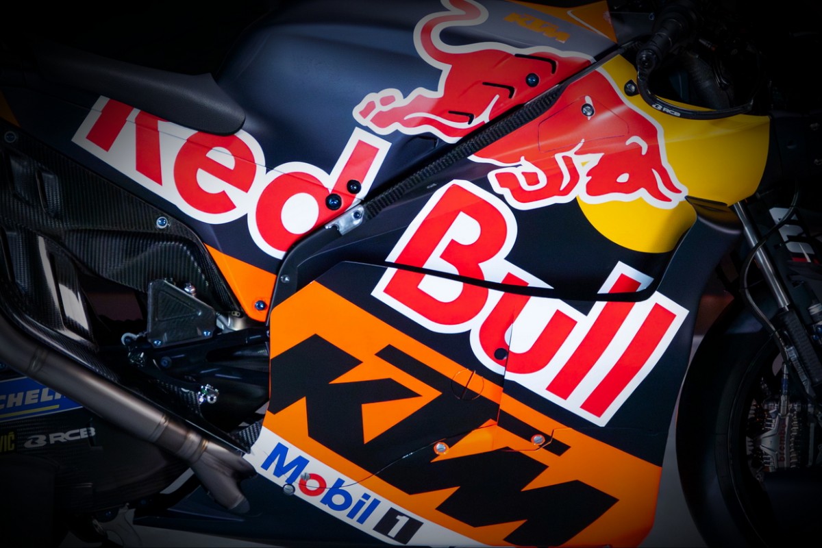 Red Bull и KTM Factory Racing остаются партнерами в 2027 году
