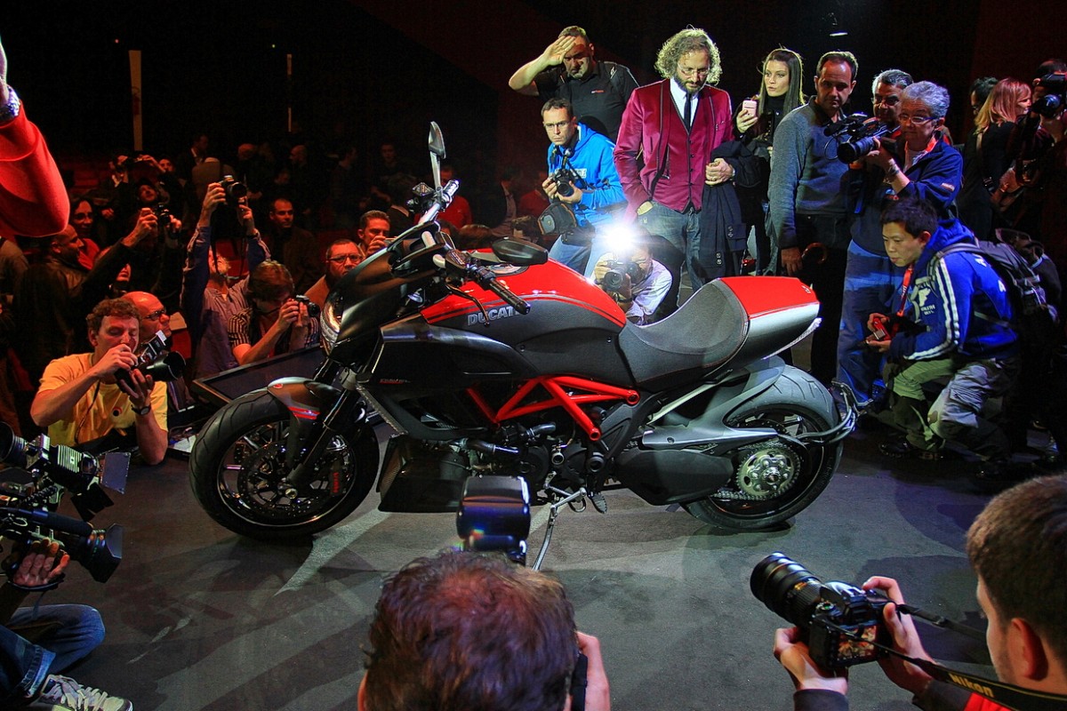 Презентация Ducati Diavel на EICMA-2010