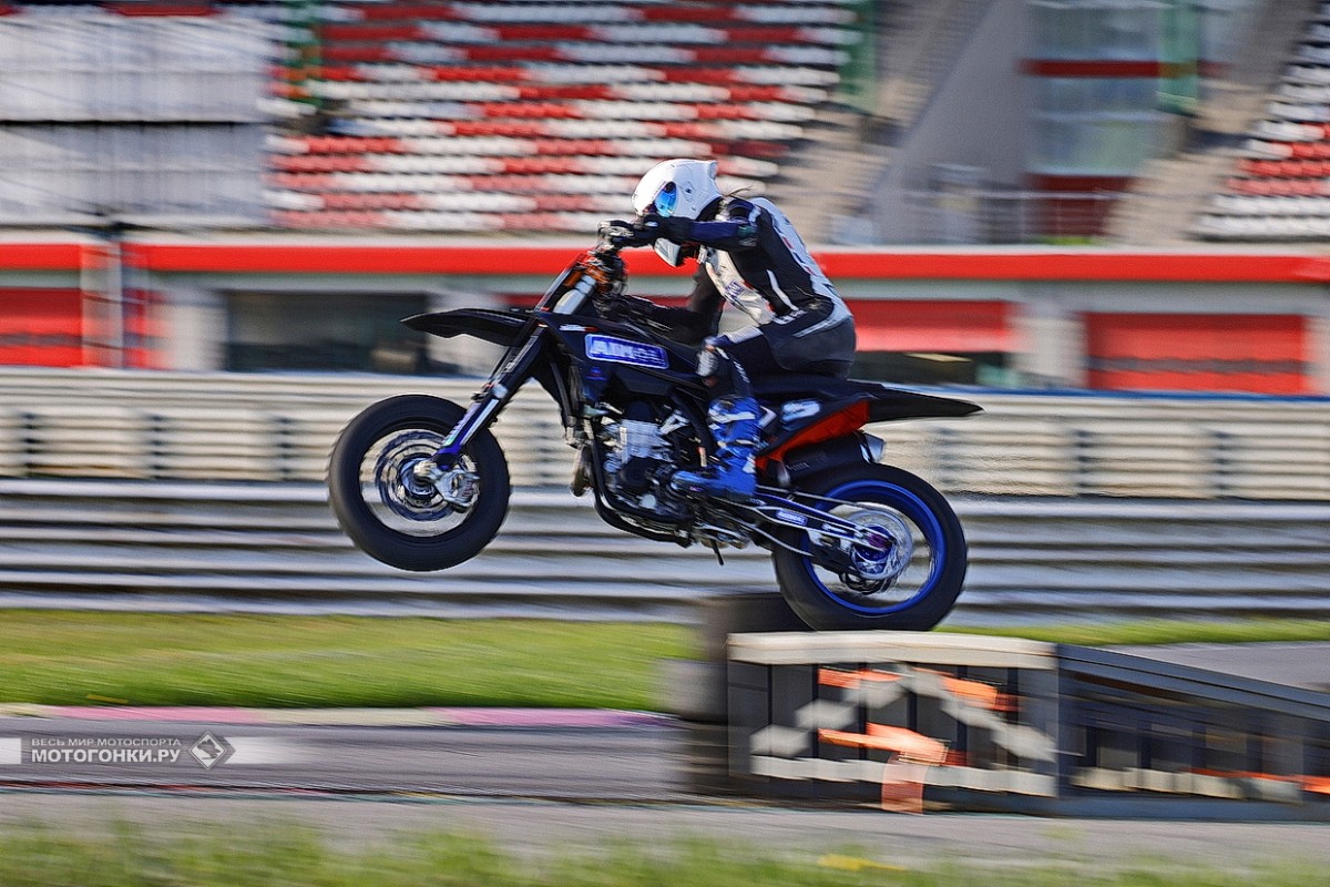 Алена Петришина выиграла квалификацию 3 этапа Supermoto S1 на NRing