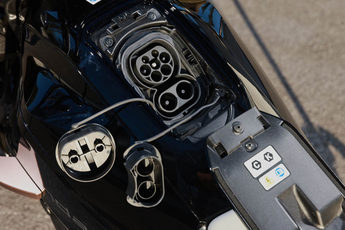 Тест-драйв Honda WN7 (2026)