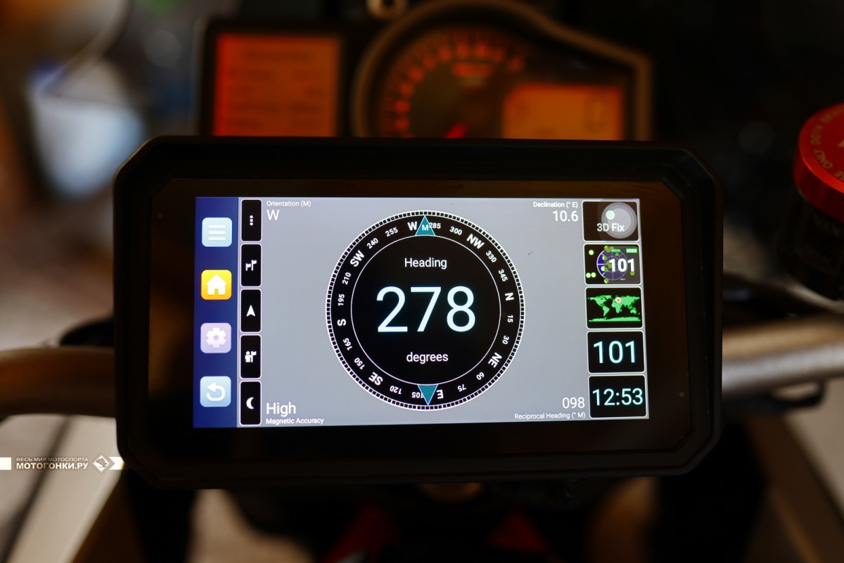 EKIY M23 Quad: все функции GPS-навигации даже без подключения к интернету