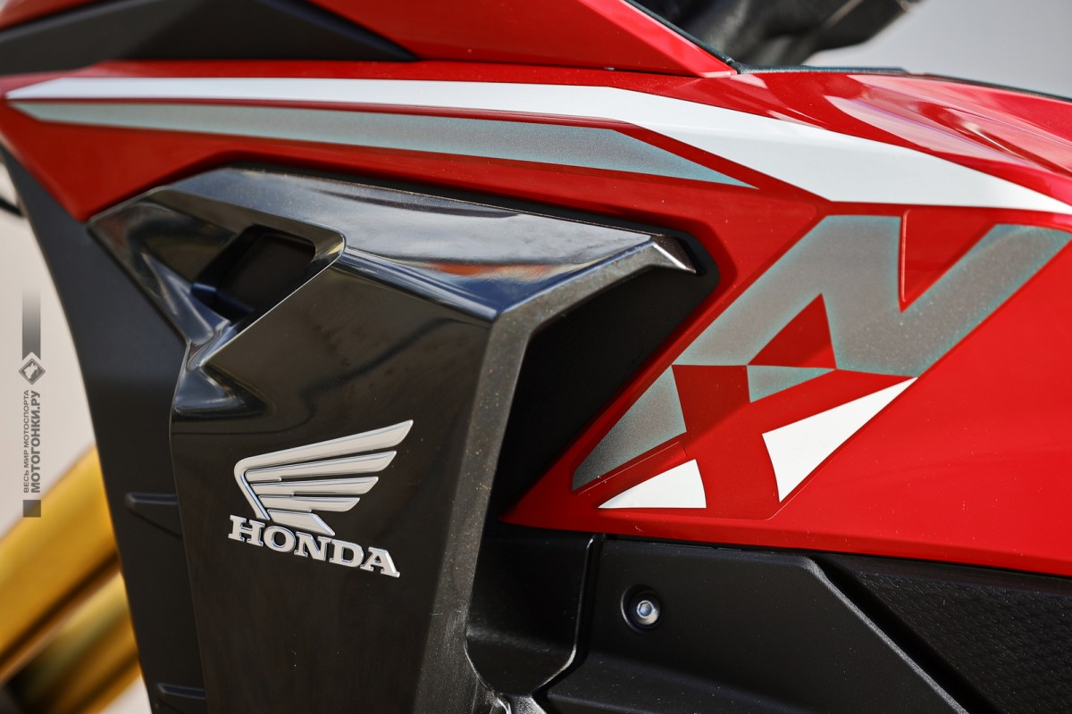 Honda NX200 (2026)