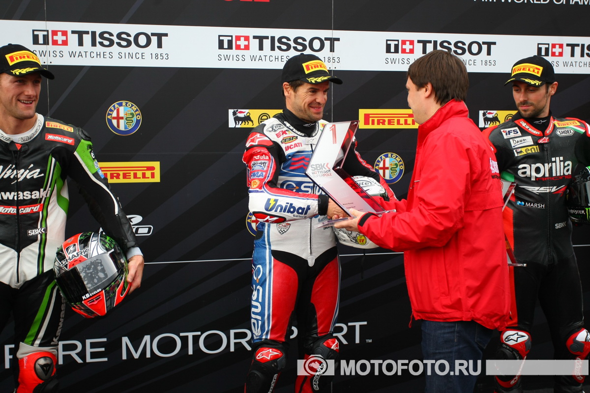 Карлос Чека, действующий чемпион WorldSBK ставит рекорд Moscow Raceway (2012)