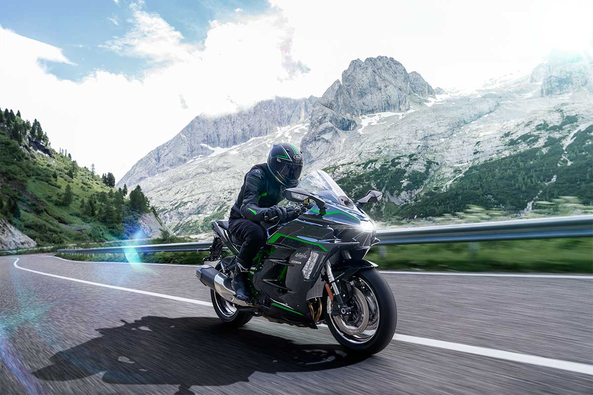 Kawasaki Ninja H2 SX SE Tour (2027)