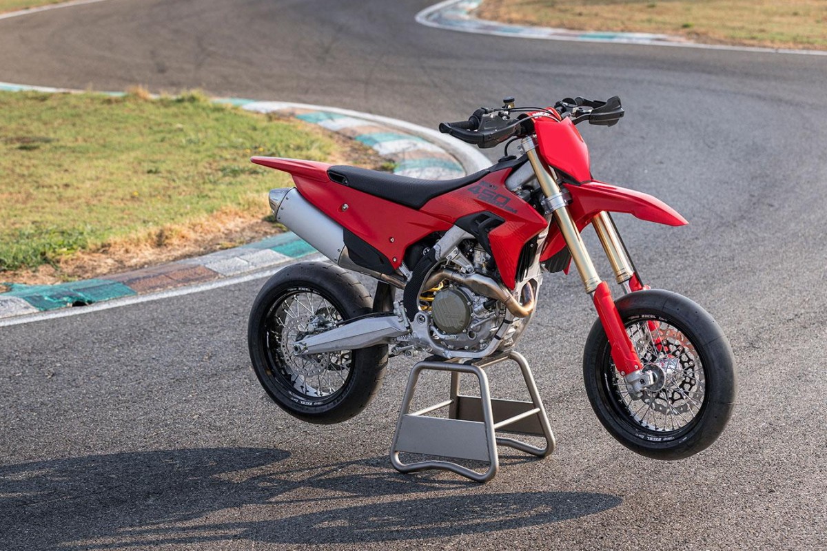 Супермото Ducati Desmo450 SM