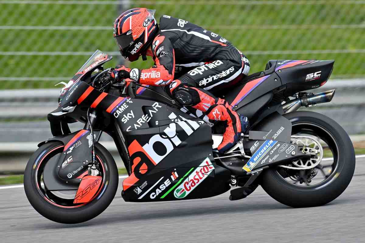 Алеш Эспаргаро может начать сезон MotoGP 2023 не в лучшей форме из-за падения на тестах в Портимао