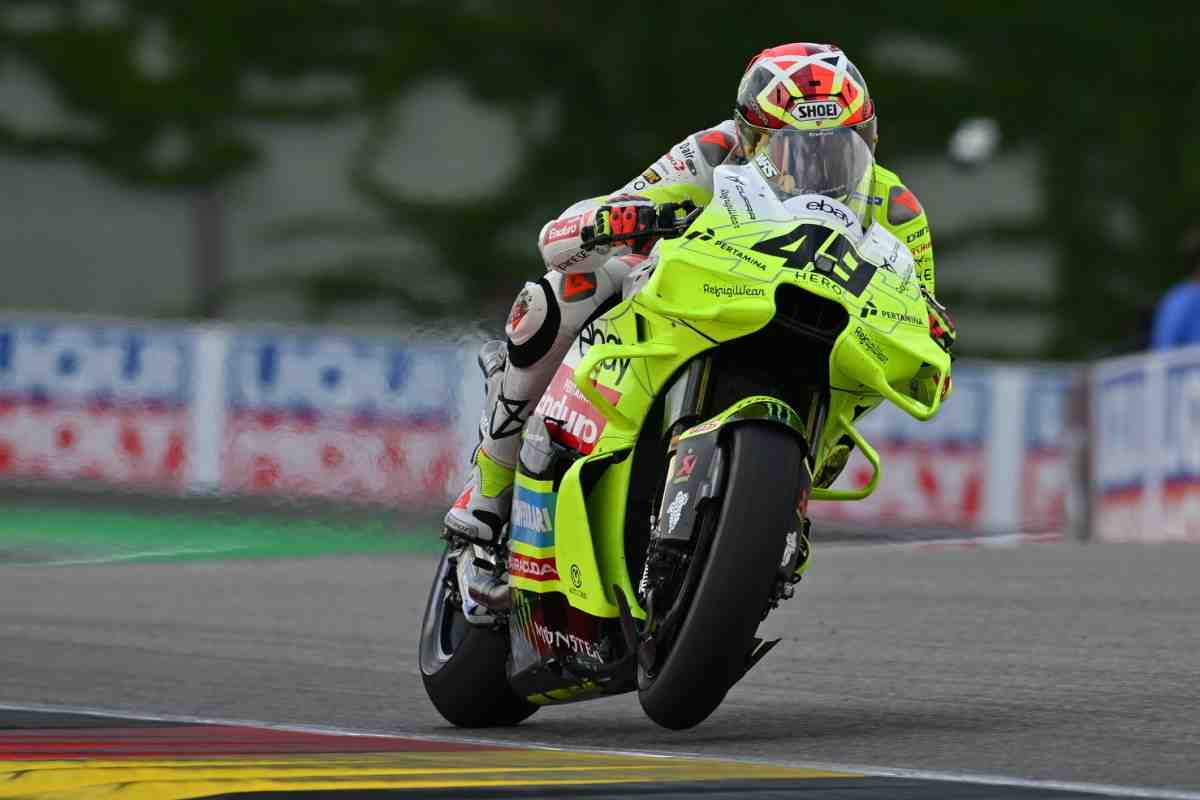 ДиДжиа взял Маркесов хитростью: рекорд MotoGP на Sachsenring побит сразу на 0.35 секунды
